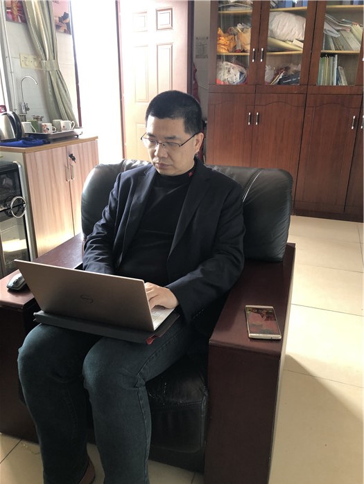 1584414319118066.jpg 吴伟华线上主持.jpg