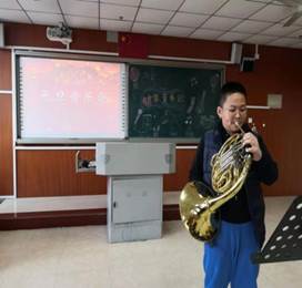 f2a2a1729c2e2b98b59f82e0e22ae5f